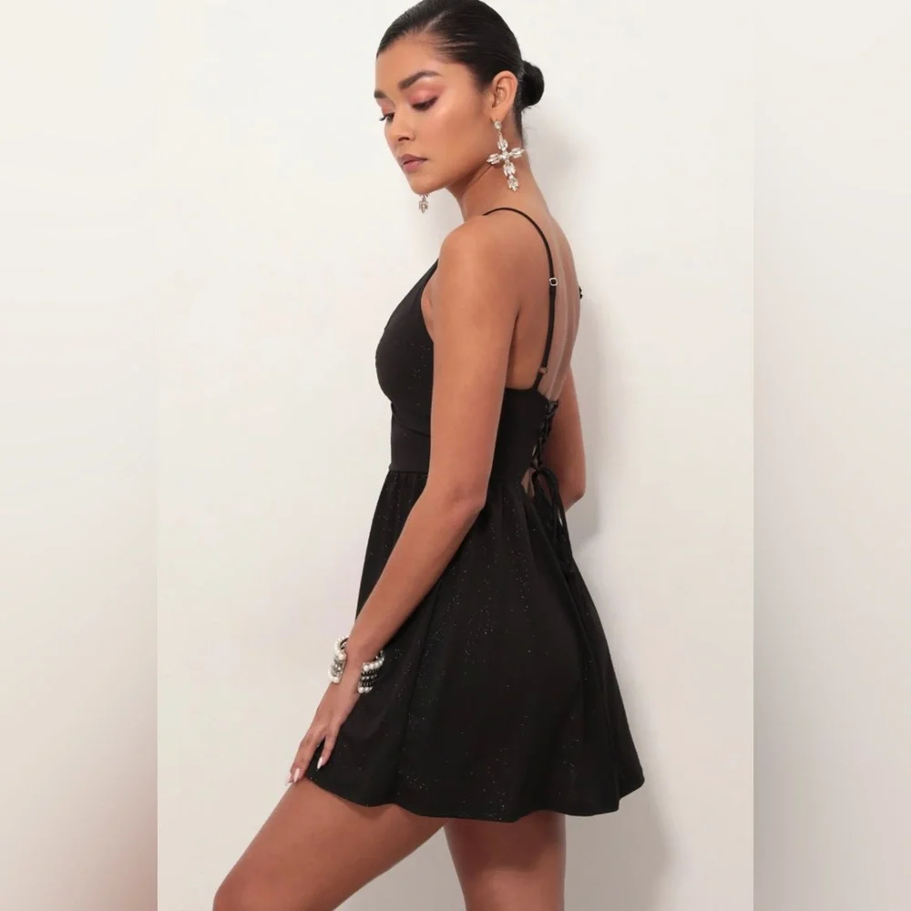 Black cocktail dress - Picture 3 of 5